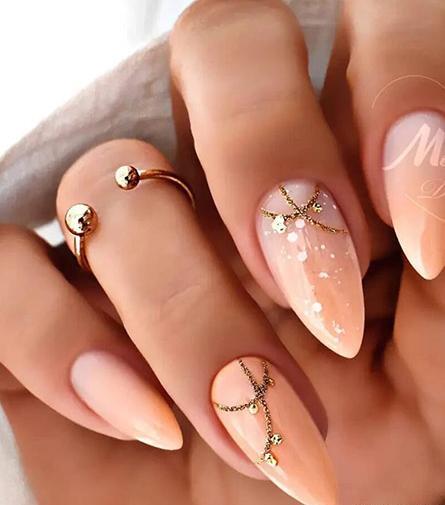 عکس کاشت ناخن با پودر هلویی