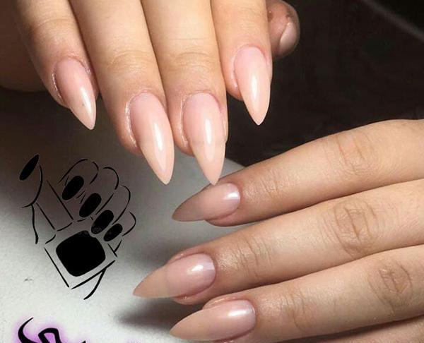 عکس کاشت ناخن بلند تیز