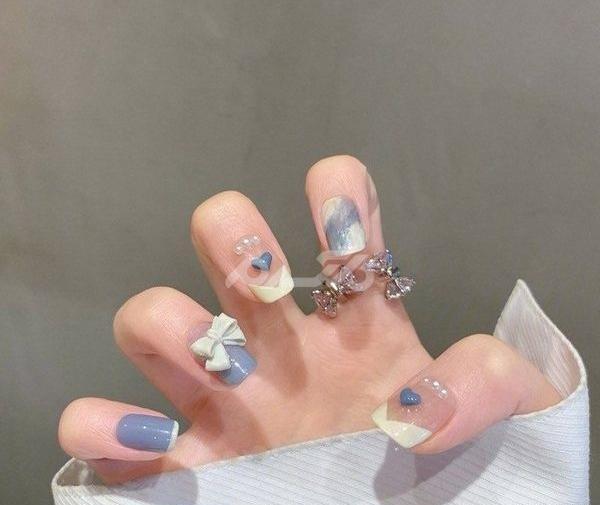 عکس کاشت ناخن بچه گانه دخترانه