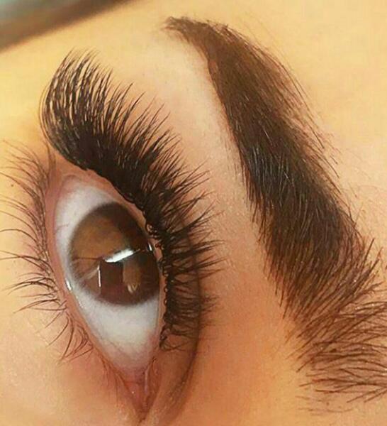 دانلود عکس کاشت مژه طبیعی