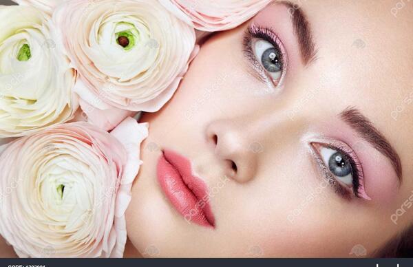 عکس پروفایل محصولات آرایشی بهداشتی