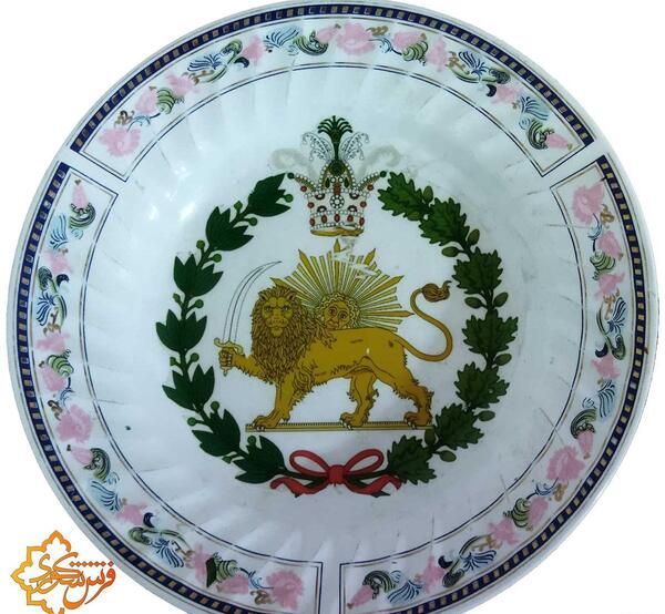 عکس تصویر زمینه گوشی شیر و خورشید