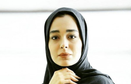 عکس سانیا سالاری در ستایش سه