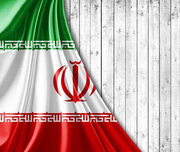 عکس پشت زمینه پرچم ایران