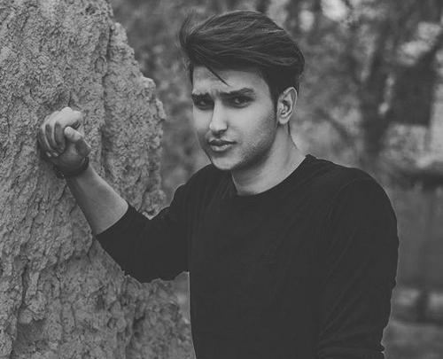 عکس از مهراب خسته صدا