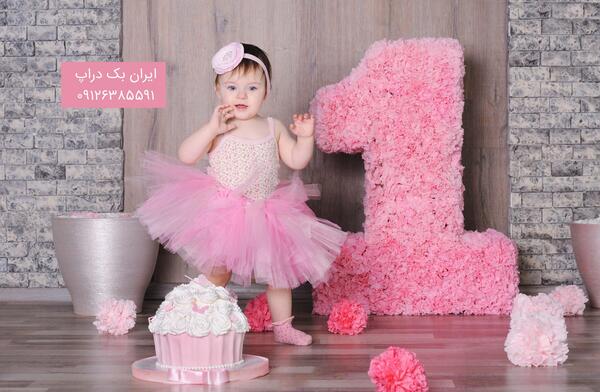 پشت زمینه عکس تولد کودک
