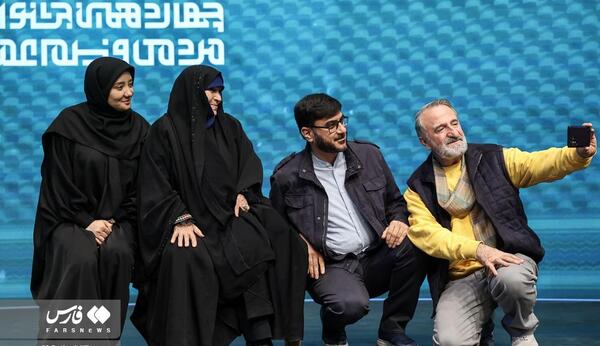 عکسهای مهران رجبی با خانواده