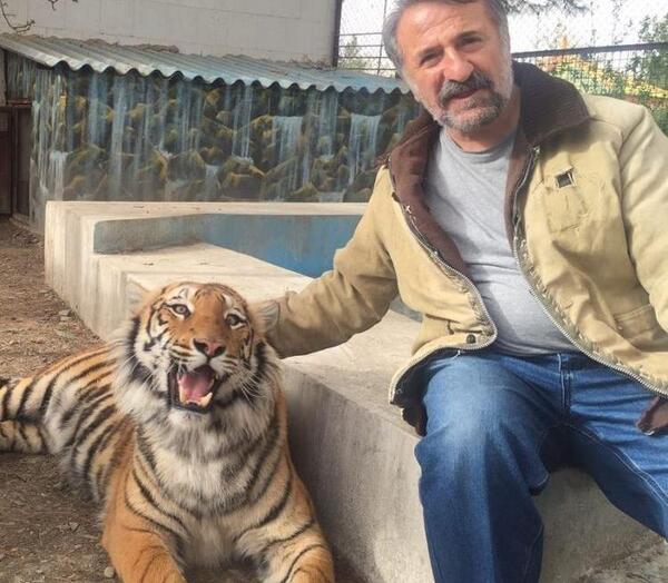 عکسهای مهران رجبی با خانواده
