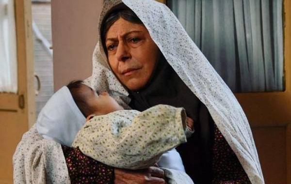عکس آشا محرابی با مادرش