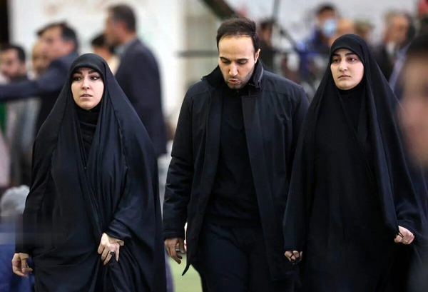 عکس رئیسی و قاسم سلیمانی