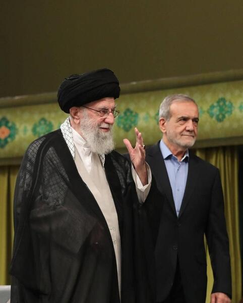عکس رئیسی و خامنه ای برای پروفایل