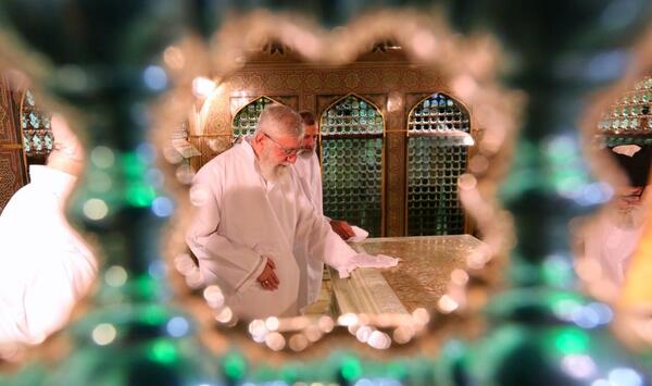 عکس آقای رئیسی و خامنه ای