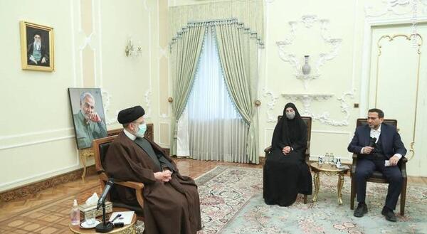 عکس سید ابراهیم رئیسی با سردار سلیمانی
