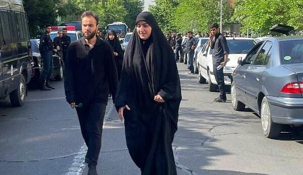 عکس شهید رئیسی و سردار سلیمانی