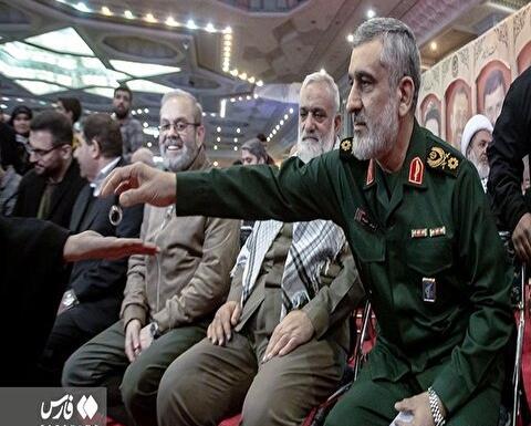 عکس جواد مهرابی محافظ رئیسی