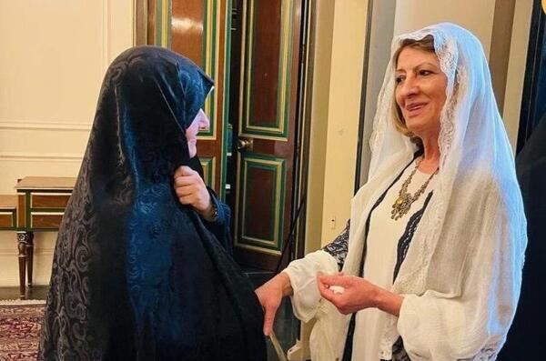 عکس خانم اقای رئیسی