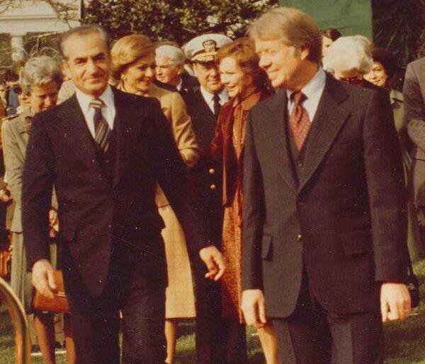 عکس قبر محمدرضا شاه در مصر