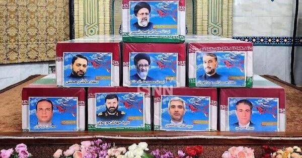 عکس فرزندان رئیسی در مراسم خاکسپاری