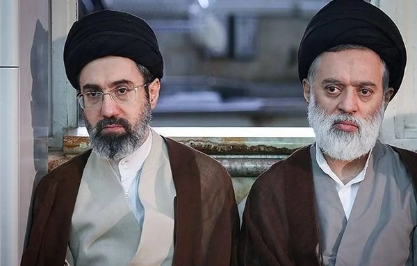 عکس شهید رئیسی و رهبری
