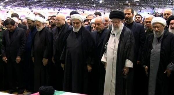 عکس شهید رئیسی و رهبری