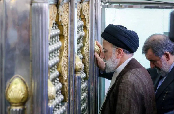 عکس های رئیسی بعد از سقوط