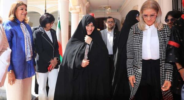 عکس همسر رئیسی در ونزوئلا
