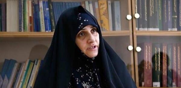 عکس رهبر در منزل رئیسی