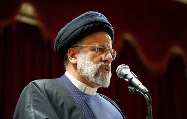 عکس مدرک دکترای رئیسی