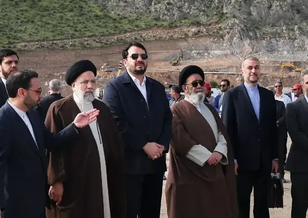 عکس و فیلم از هلیکوپتر رئیسی