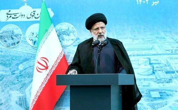 عکس عباس قادری و رئیسی