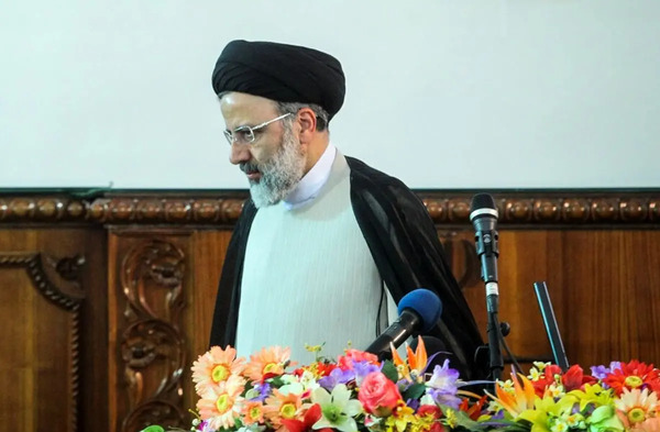 عکس ابراهیم رئیسی در جوانی