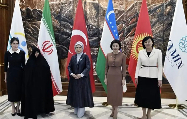 عکس ابراهیم رئیسی در جوانی