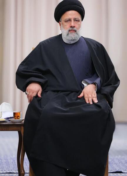 عکس ابراهیم رئیسی بدون عمامه