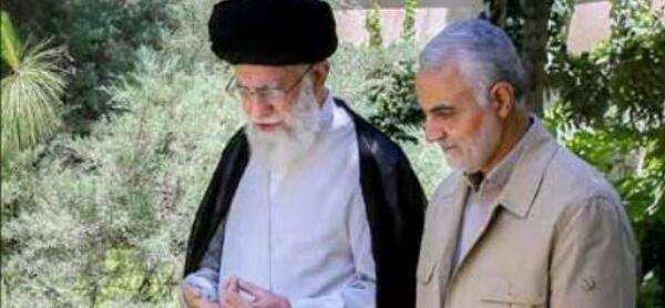 عکس رهبری با رئیسی و حاج قاسم