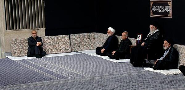 عکس رئیسی در کنار خامنه ای