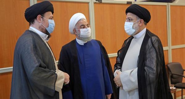 عکس رئیسی در کنار خامنه ای