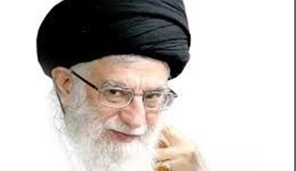 عکس رهبری زمینه سفید