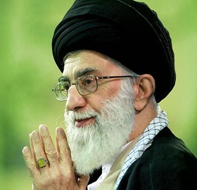 عکس رهبری زمینه سفید