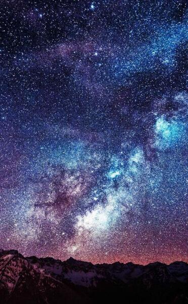 عکس پس زمینه فضایی دخترانه