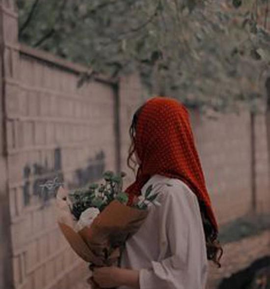 عکس پروفایل دختر باکلاس و شیک