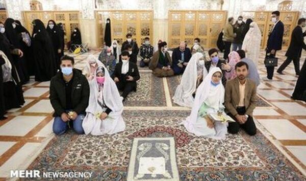 عکس دونفره با حرم امام رضا