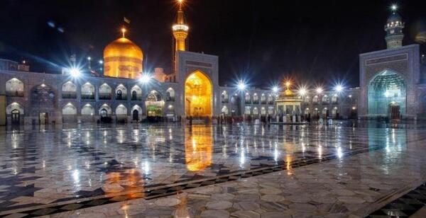عکس دونفره با حرم امام رضا