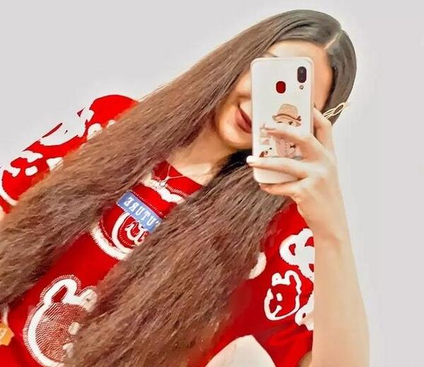 عکس پروفایل دختر لباس قرمز