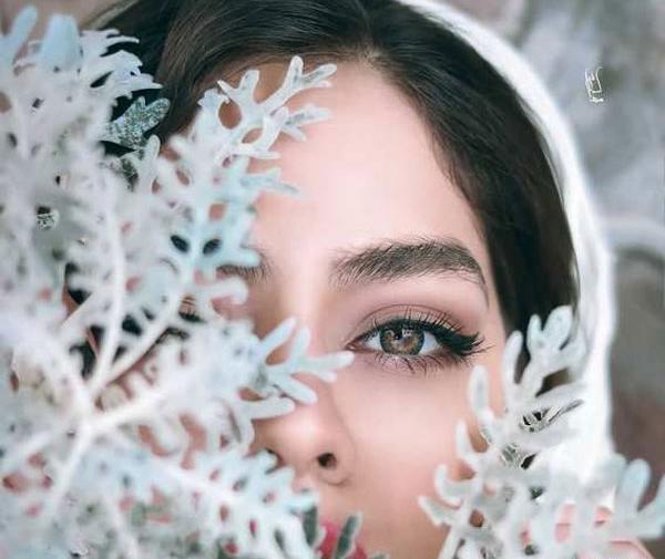 عکس پروفایل دختر نیمرخ