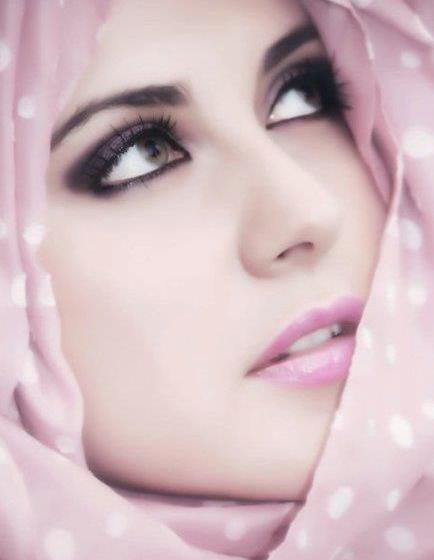 عکس دختر نقاب دار برای پروفایل