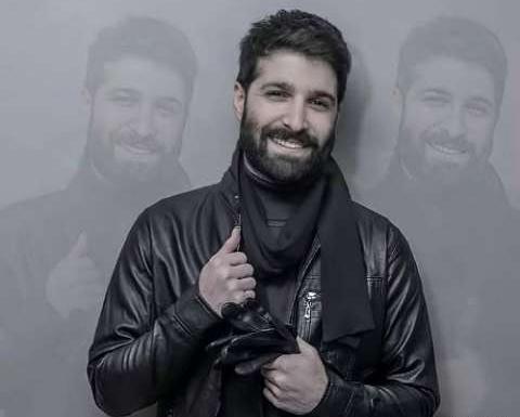 عکس دلتنگ چهره ای هستم که نمیدانم خاک با او چه کرده است