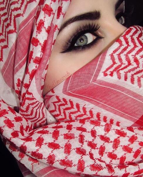 پروفایل ویسگون عکس دختر عربی با چفیه قرمز