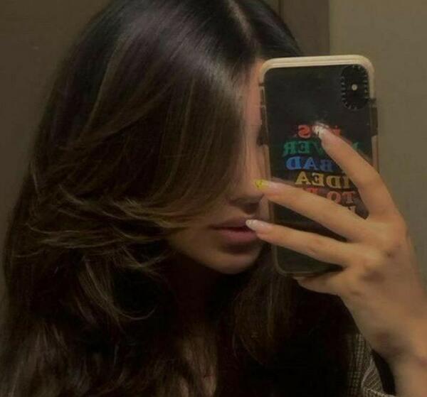 عکس دختر واقعی برای پروفایل گنگ