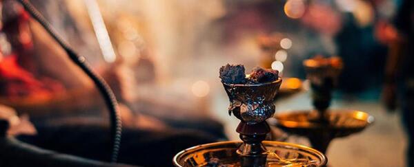 عکس دختر قلیونی برای پروفایل