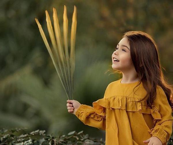 عکس پروفایل دختر بچه های خوشحال